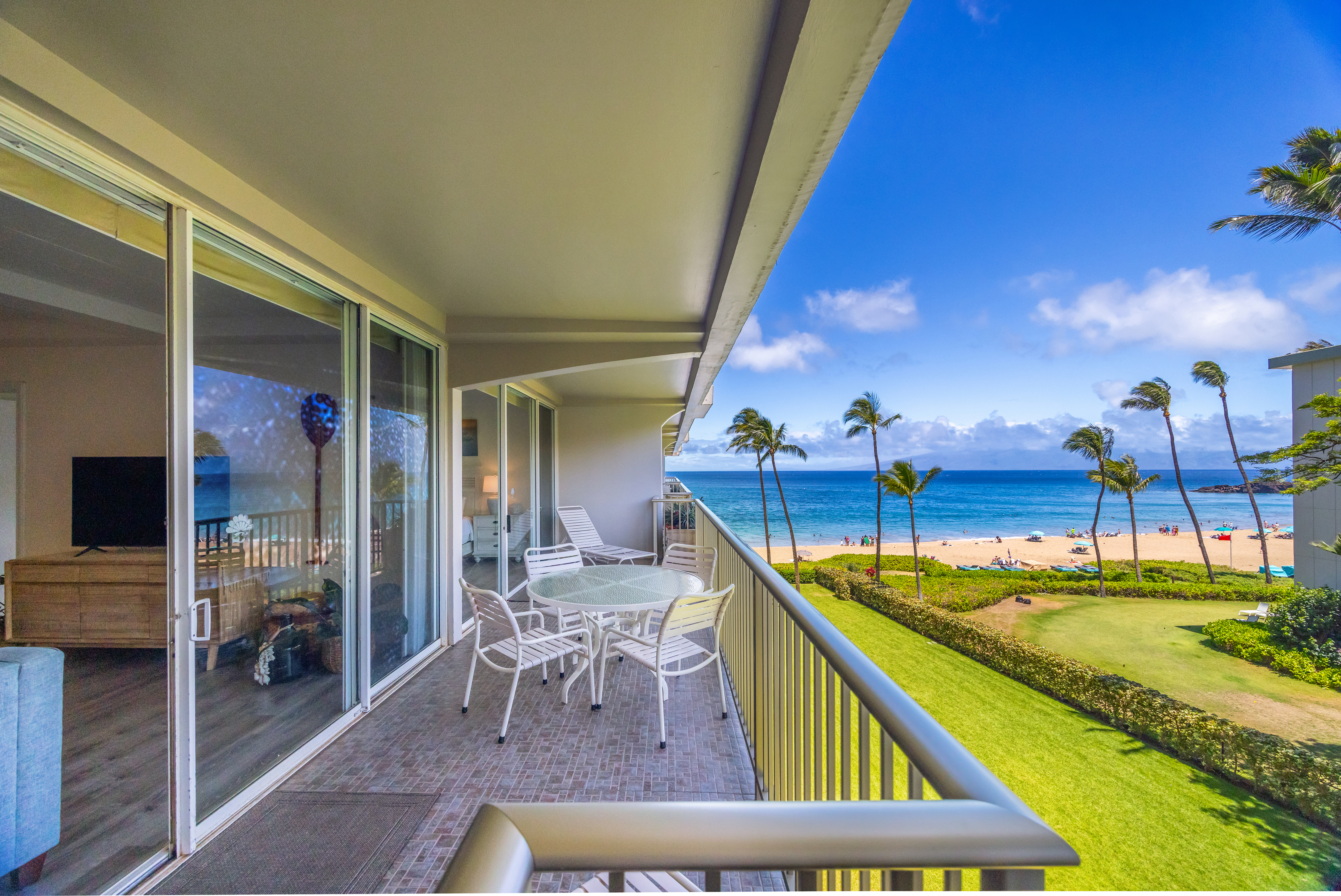 Whaler 412 one bedroom condo for sale in Kaanapali